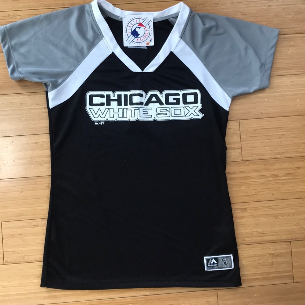 MLB White Sox Women v-neck T-shirt